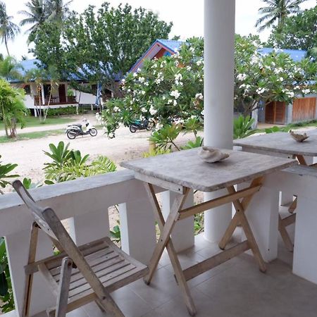 O'Chai Bungalows Koh Tao Exterior photo