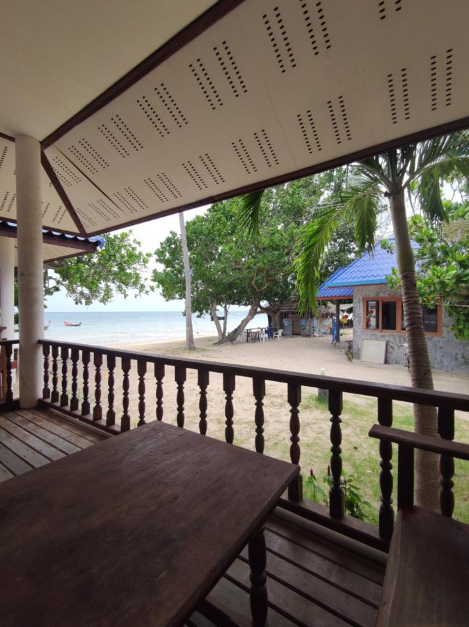 O'Chai Bungalows Koh Tao Exterior photo